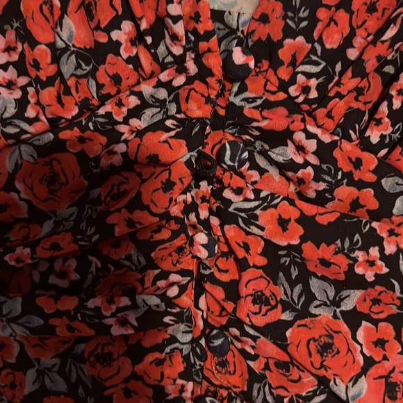 COPY - Red puff sleeve mini - Picture 3 of 4